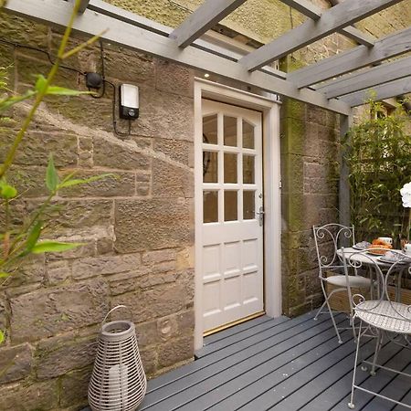 Altido Main Door Entrance Private Courtyard Apartment On The Park Edinburgh Exteriér fotografie